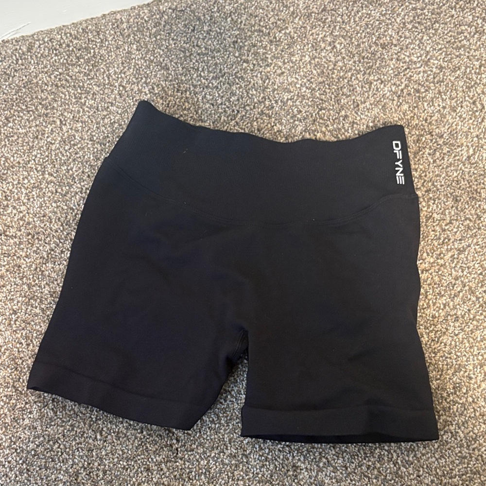 Dfyne impact shorts